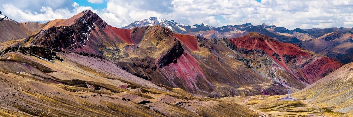 Randonn&eacute;e &agrave; Palcoyo au milieu des montagnes color&eacute;es du P&eacute;rou