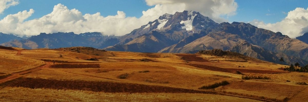 Paysages de la Vall&eacute;e Sacr&eacute;e au P&eacute;rou, entre Altiplano et Andes