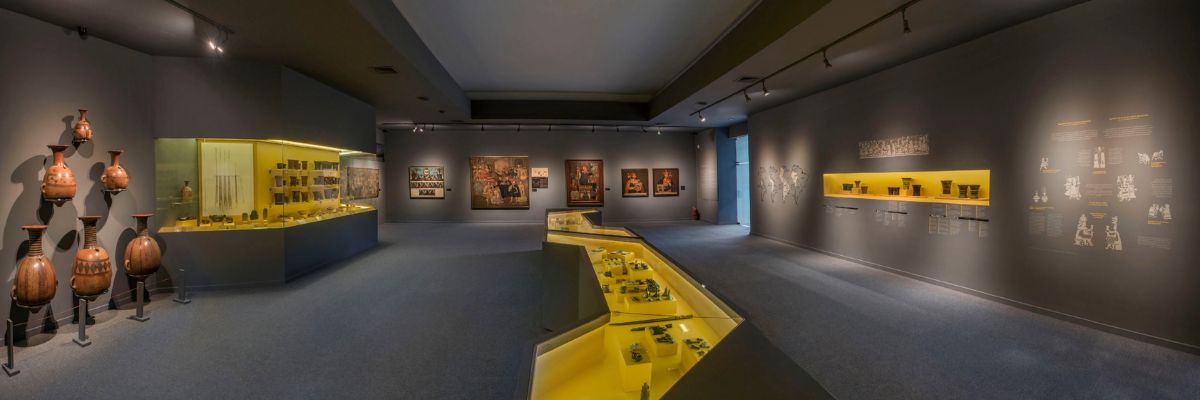 Salle consacr&eacute;e aux collections du P&eacute;rou ancien au mus&eacute;e Pedro de Osma