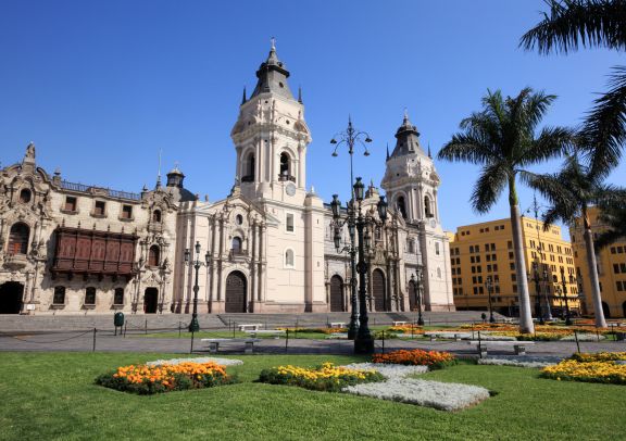 Lima et les quartiers ouverts sur l&rsquo;oc&eacute;an Pacifique