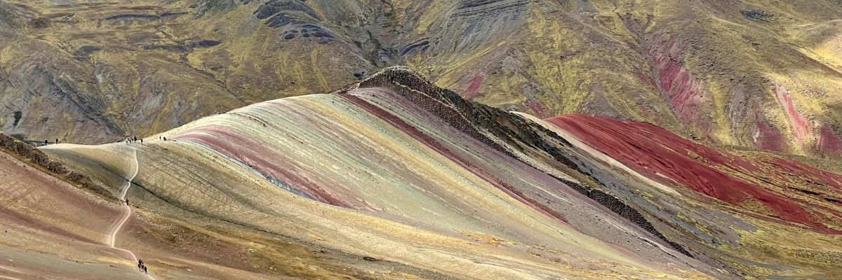 Vinicunca, la montagne aux sept couleurs, &agrave; environ 5 000 m d&rsquo;altitude